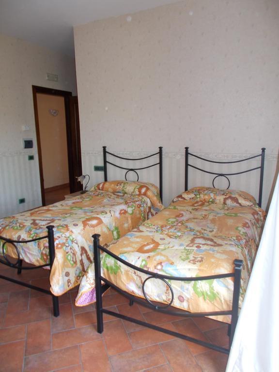 Casa Degli Ulivi Hotel Tivoli Phòng bức ảnh